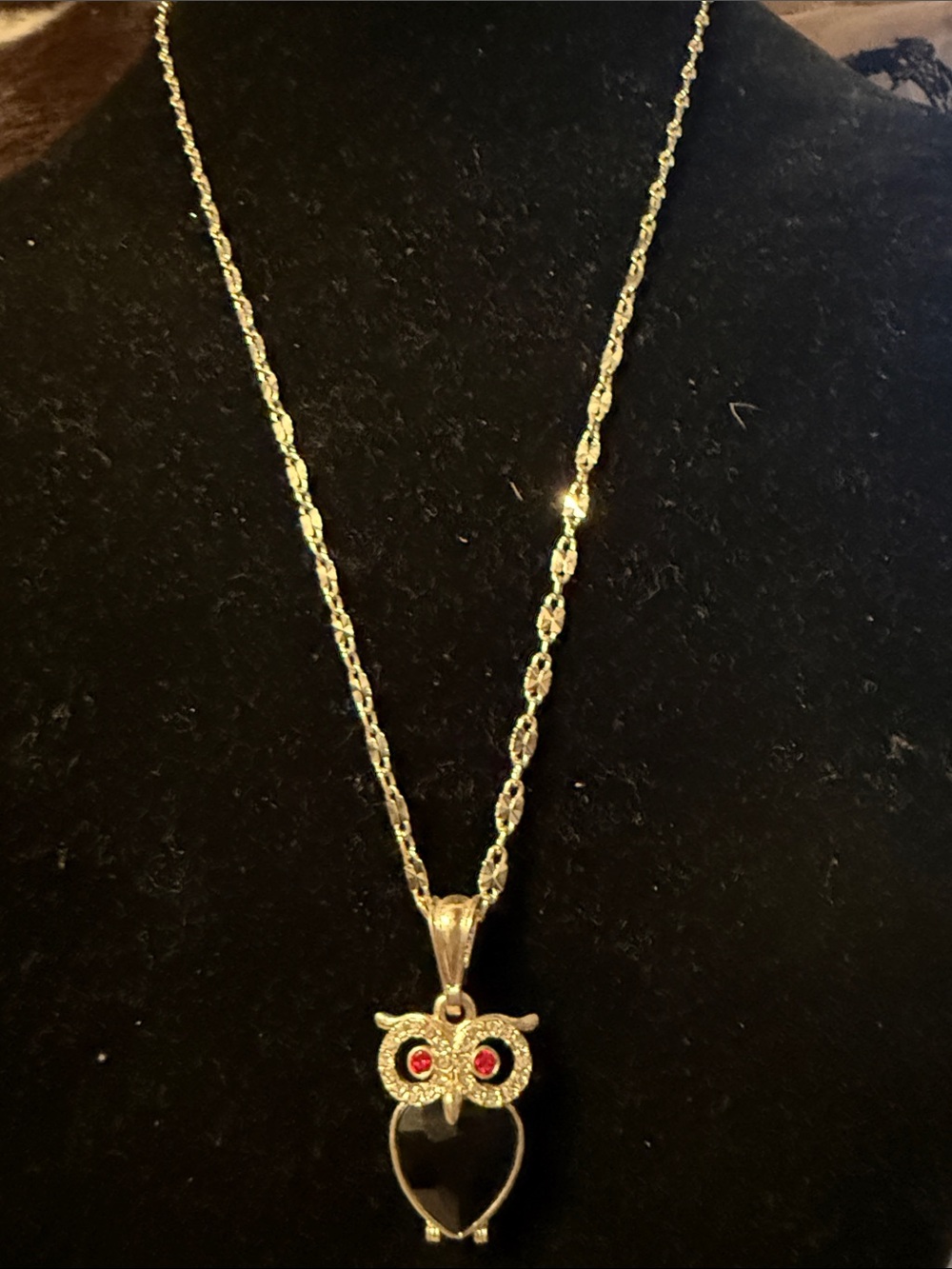 Stainless steel Owl Pendant Necklace with Red Eyes - Women Jewelry